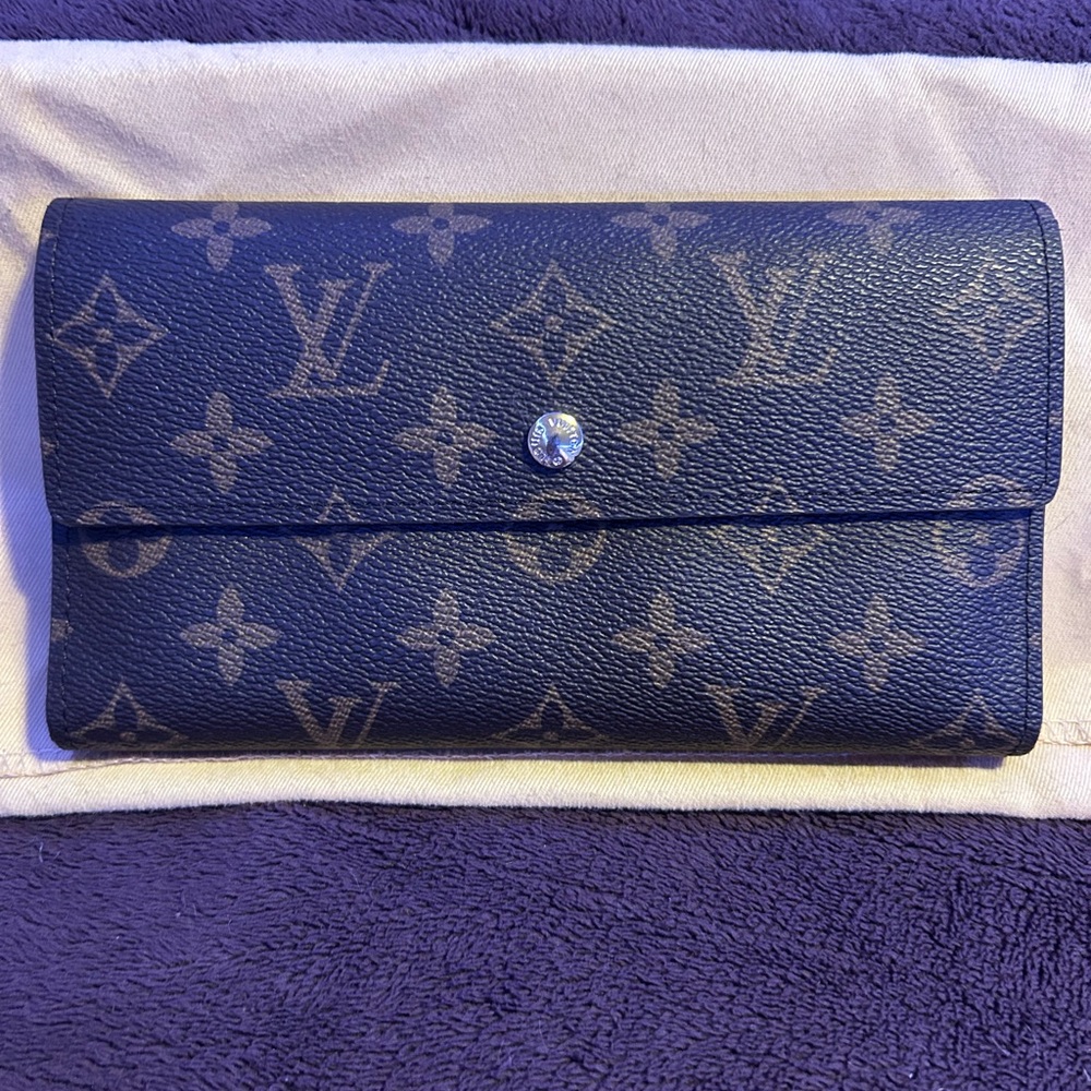 2003 Louis Vuitton Monogram Sarah Wallet